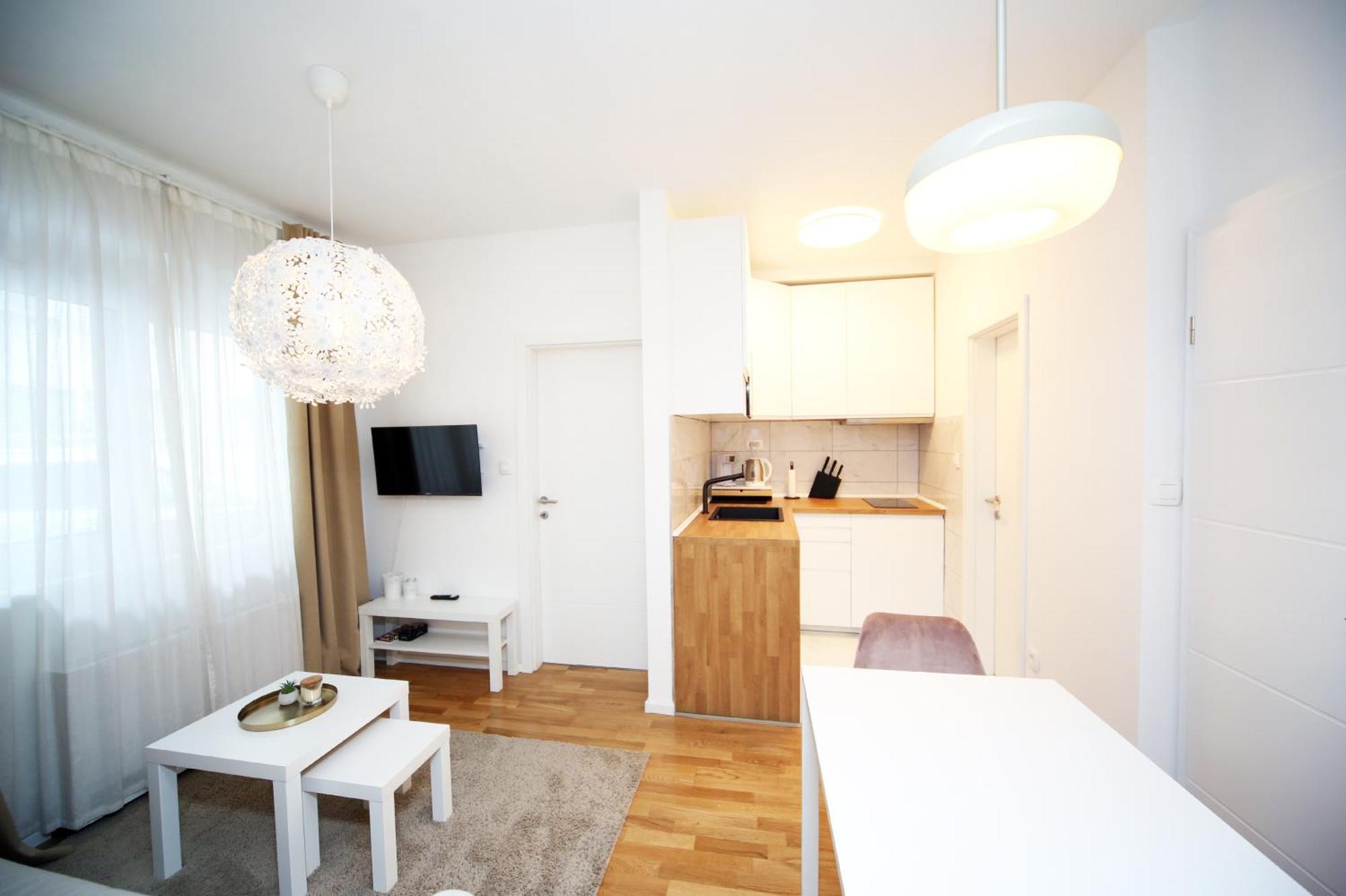 Apartment Fala - Self Check-In 0-24, Fast Wi Fi, City Center ザグレブ エクステリア 写真